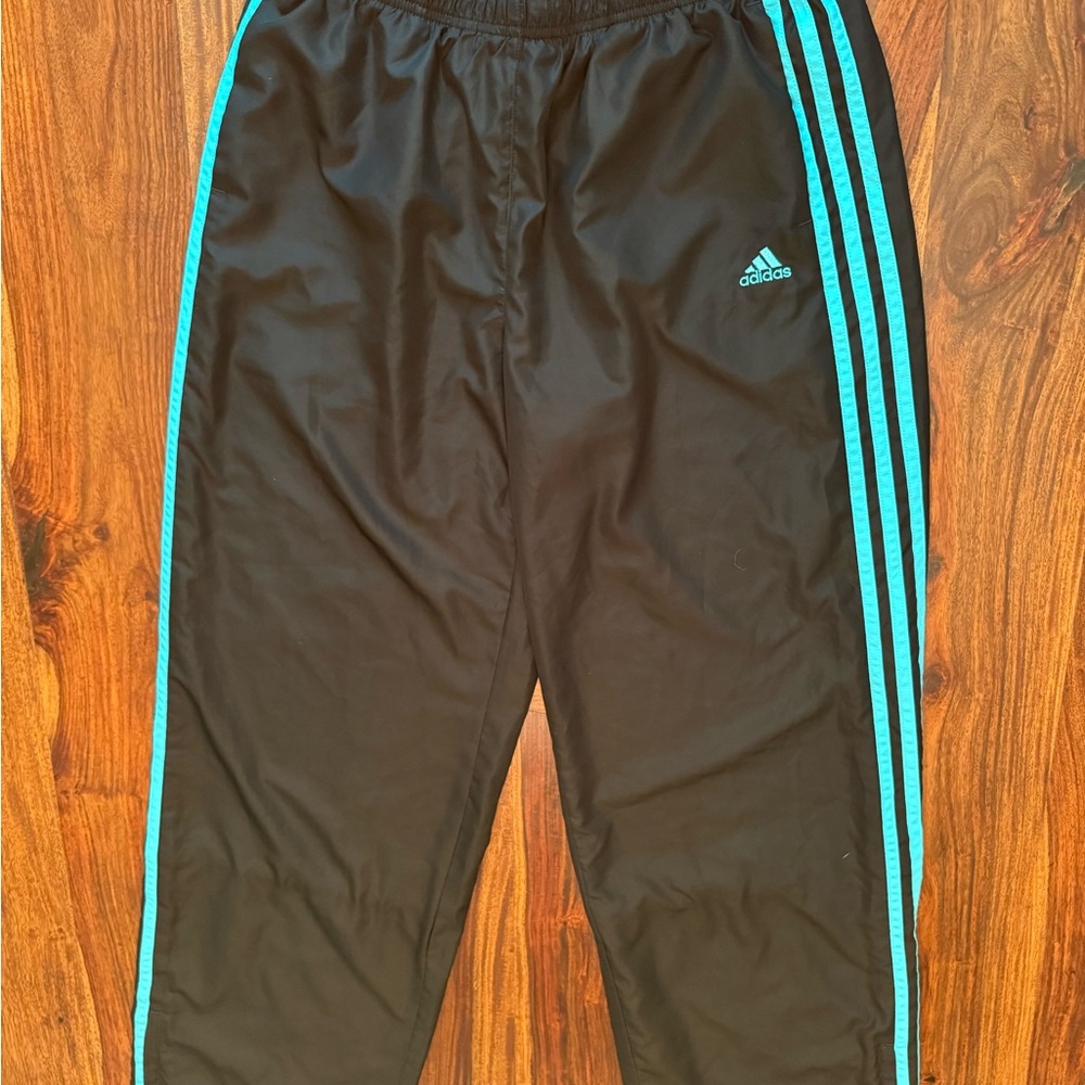 Men’s Adidas Black Parachute Pants with Elastic Waistband